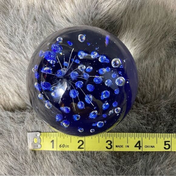 Vintage Glass Paperweight - Picture 4 of 4